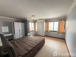 For sale 2 bedrooms condo in Bang Phlat, Bangkok