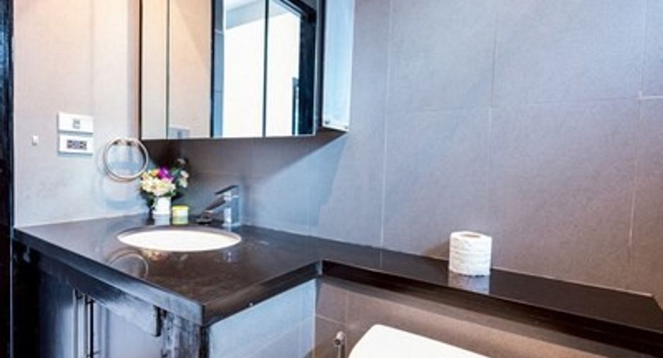 For rent 5 bedrooms house in Jomtien, Pattaya