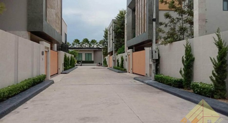 ขาย 3 ห้องนอน บ้านเดี่ยว ใน ห้วยใหญ่, พัทยา