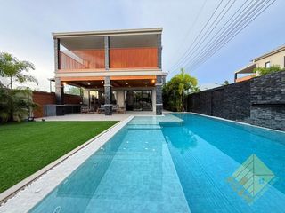 For Rent 5 Bedroom House In Bang Lamung, Chonburi