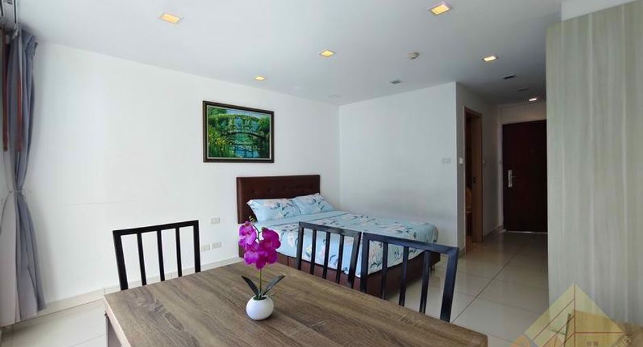 For sale 1 bed condo in Pratumnak, Pattaya
