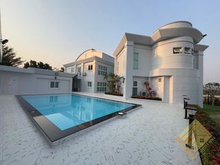 For Rent 5 Bedroom House In Bang Lamung, Chonburi