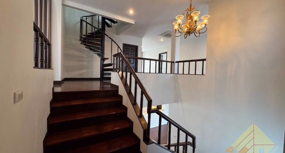 For rent and for sale 5 bedrooms house in East Pattaya, Pattaya