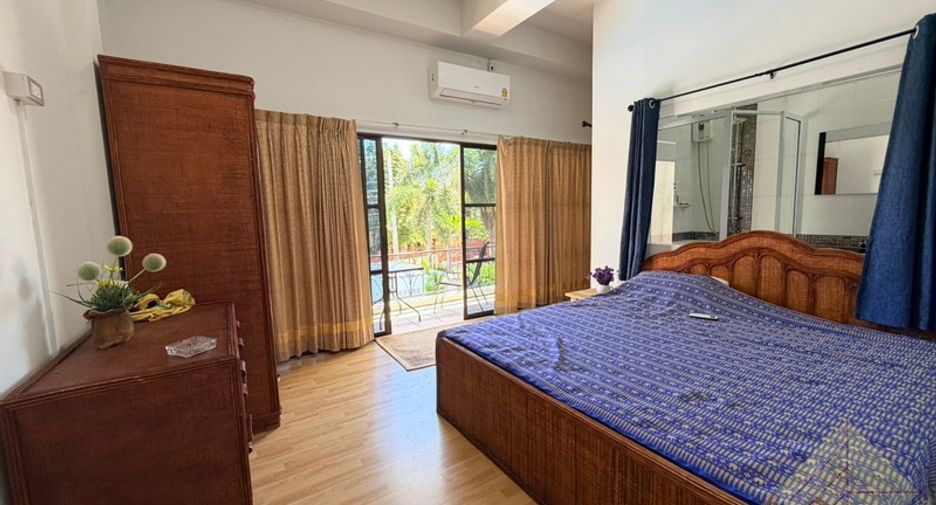 For rent 6 bedrooms house in Bang Lamung, Chonburi