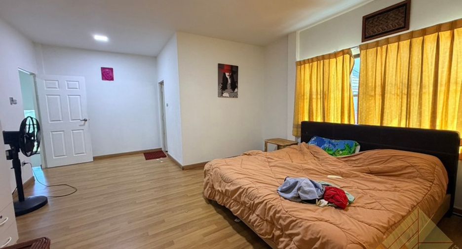 For rent 6 bedrooms house in Bang Lamung, Chonburi