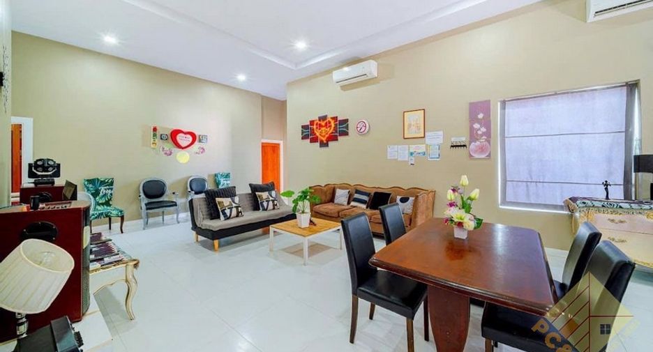 For rent 3 bedrooms house in Huay Yai, Pattaya