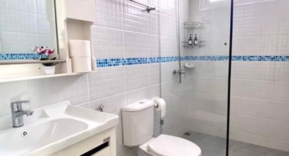 For rent and for sale 3 bedrooms house in Bang Lamung, Chonburi