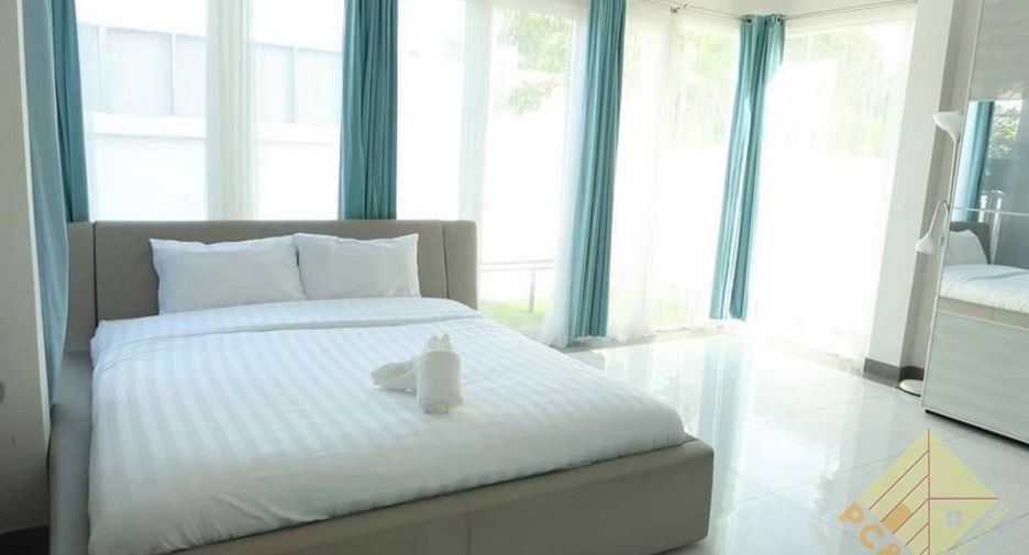 For sale 4 bedrooms house in Bang Saray, Pattaya