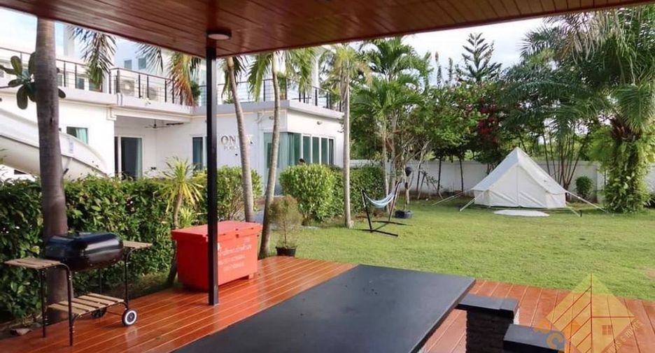 For sale 4 bedrooms house in Bang Saray, Pattaya