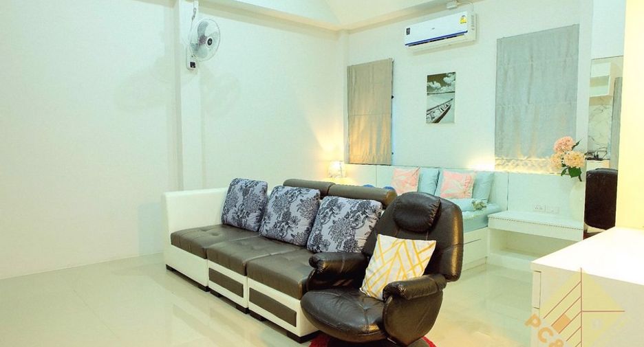 For rent 4 bedrooms house in Bang Lamung, Chonburi
