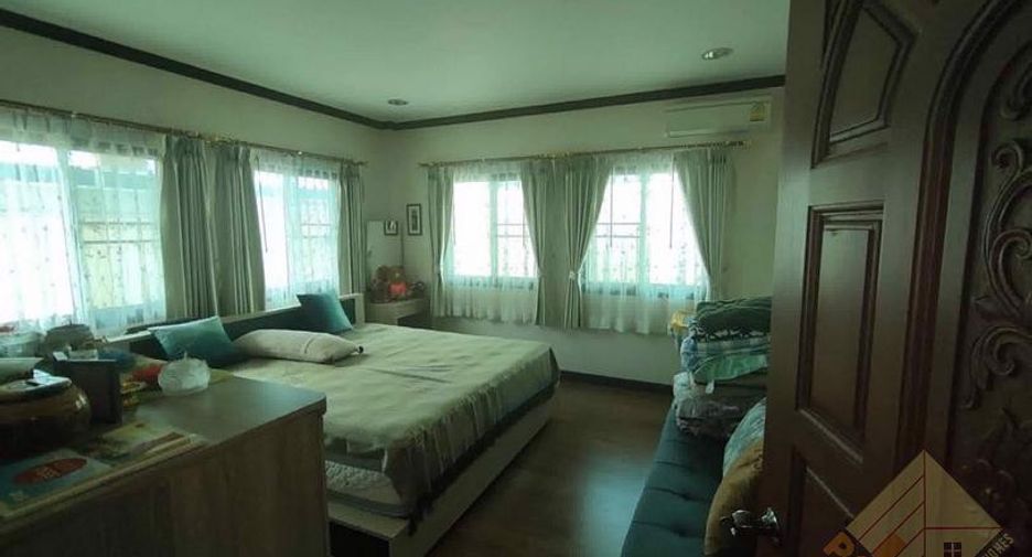 Casa en venta de 3 habitaciones en Sattahip, Chonburi