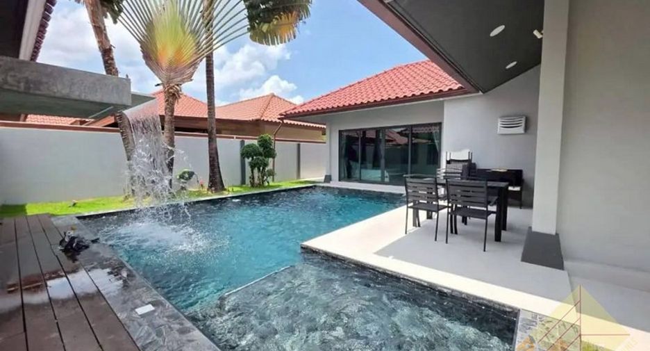 For sale 3 bedrooms house in Huay Yai, Pattaya