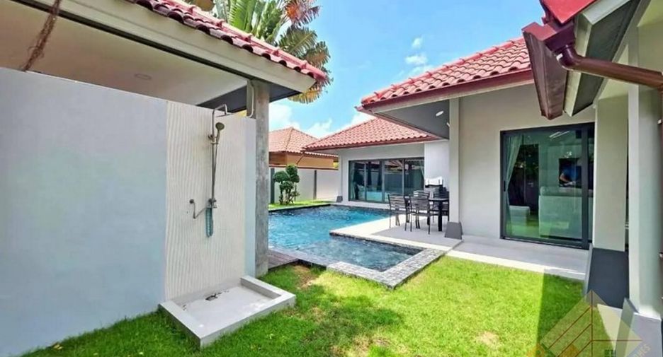 For sale 3 bedrooms house in Huay Yai, Pattaya