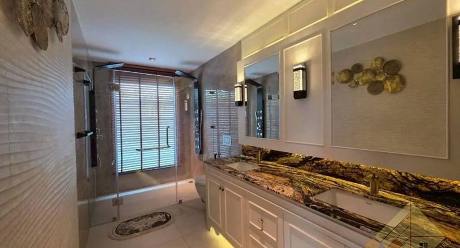 Casa en venta de 3 habitaciones en Huay Yai, Pattaya