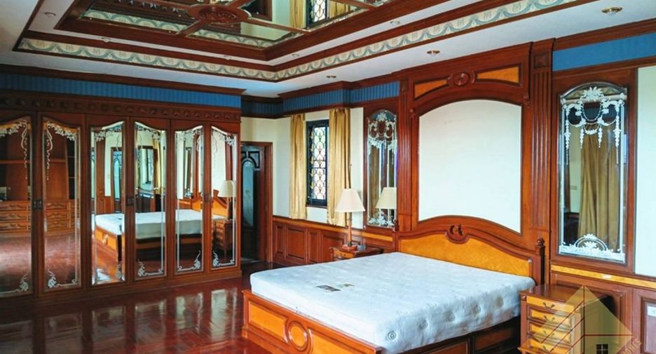 Haus zur Miete und zum Kauf mit 5 Zimmer in East Pattaya, Pattaya