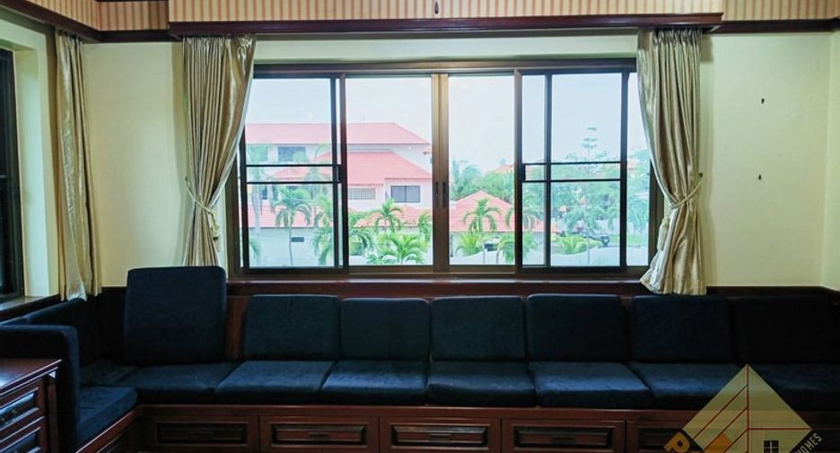 Haus zur Miete und zum Kauf mit 5 Zimmer in East Pattaya, Pattaya