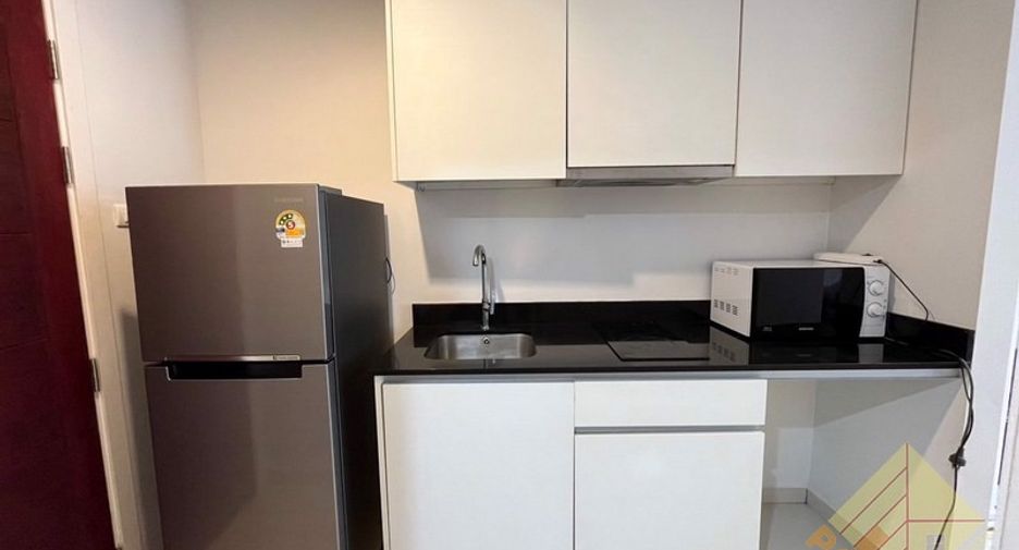 For sale 1 bed condo in Pratumnak, Pattaya