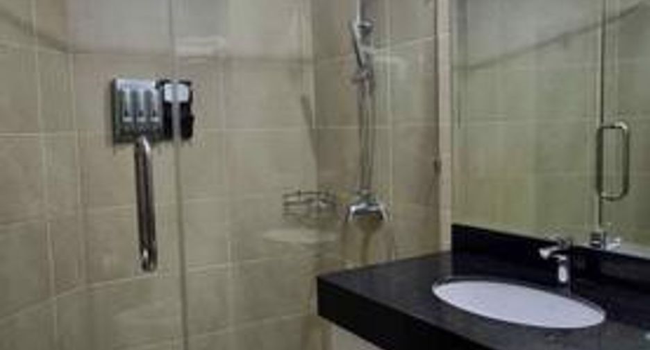 For sale 2 bedrooms condo in Pratumnak, Pattaya