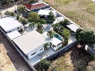 For sale 5 ベッドルーム condo in Bang Lamung, Chonburi
