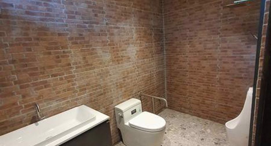 For sale 5 ベッドルーム condo in East Pattaya, Pattaya