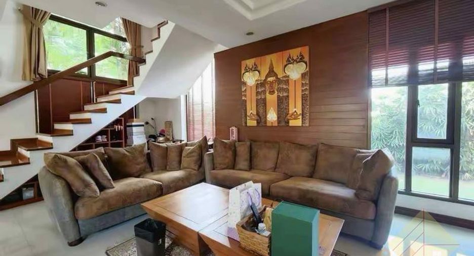 出售 和 出租 6 卧室 独立屋 在 Bang Lamung, Chon Buri