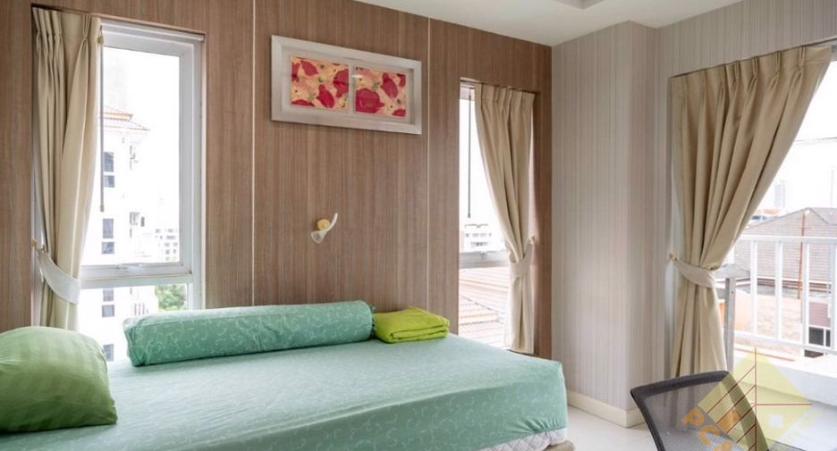 For sale 2 bedrooms condo in Pratumnak, Pattaya