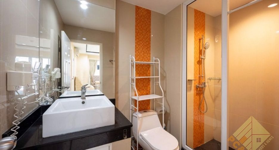 For sale 2 bedrooms condo in Pratumnak, Pattaya