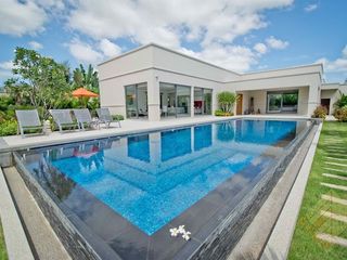 For Rent 4 Bedroom House In Bang Lamung, Chonburi