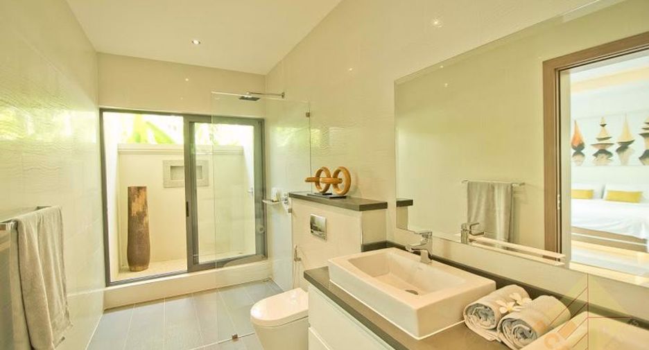 For rent and for sale 4 bedrooms house in East Pattaya, Pattaya