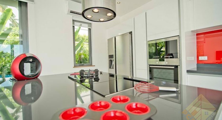 For rent and for sale 4 bedrooms house in East Pattaya, Pattaya