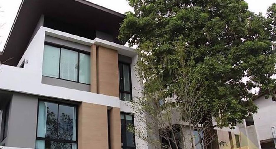 For sale 3 bedrooms house in Sattahip, Chonburi