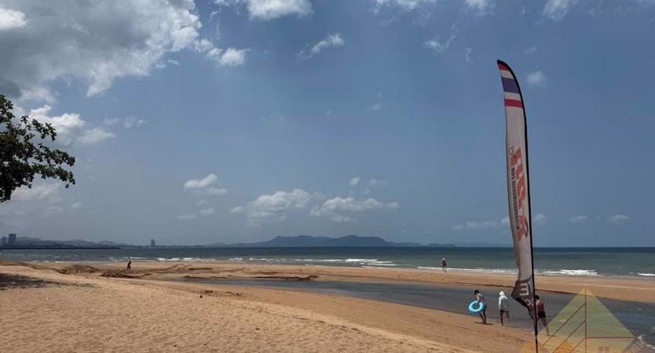 For sale 3 bedrooms house in Sattahip, Chonburi