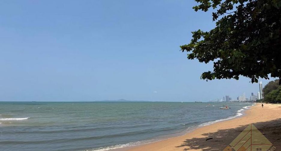 For sale 3 bedrooms house in Sattahip, Chonburi