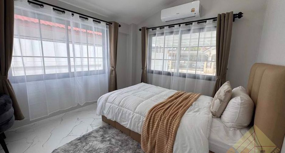 Haus zum Kauf mit 4 Zimmer in East Pattaya, Pattaya
