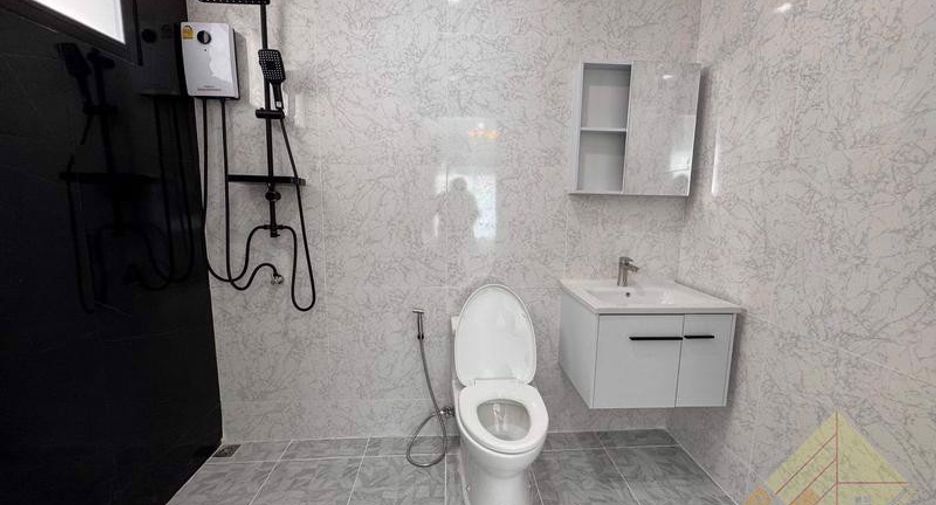 Haus zum Kauf mit 4 Zimmer in East Pattaya, Pattaya