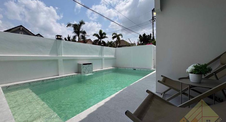 Haus zum Kauf mit 4 Zimmer in East Pattaya, Pattaya