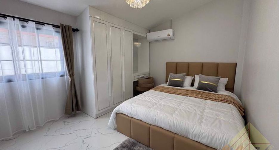 Haus zum Kauf mit 4 Zimmer in East Pattaya, Pattaya