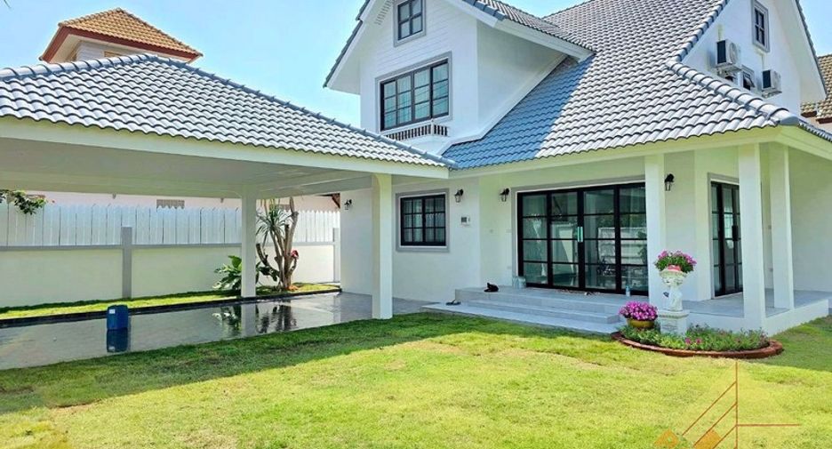 Casa en venta de 4 habitaciones en Bang Lamung, Chonburi