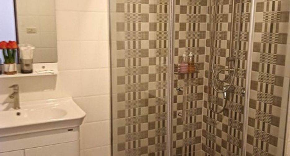For sale 4 ベッドルーム condo in Jomtien, Pattaya
