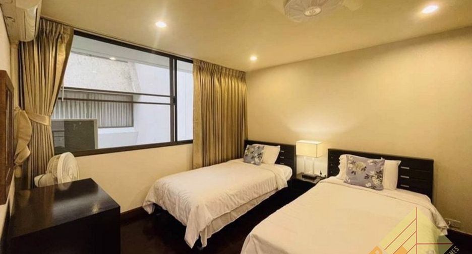 For sale 4 ベッドルーム condo in Jomtien, Pattaya