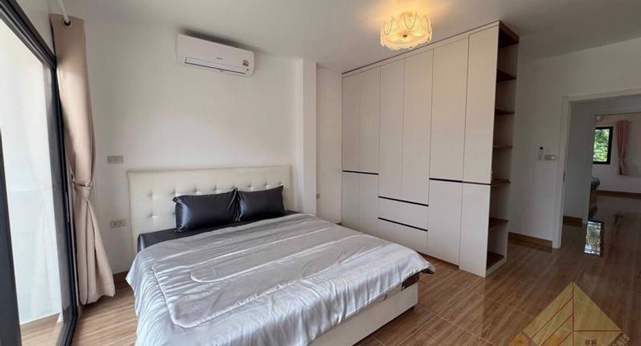For sale 4 bedrooms house in Jomtien, Pattaya