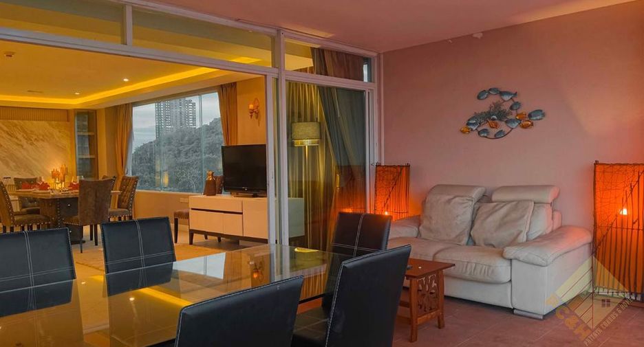 For sale and for rent 3 bedrooms condo in Pratumnak, Pattaya