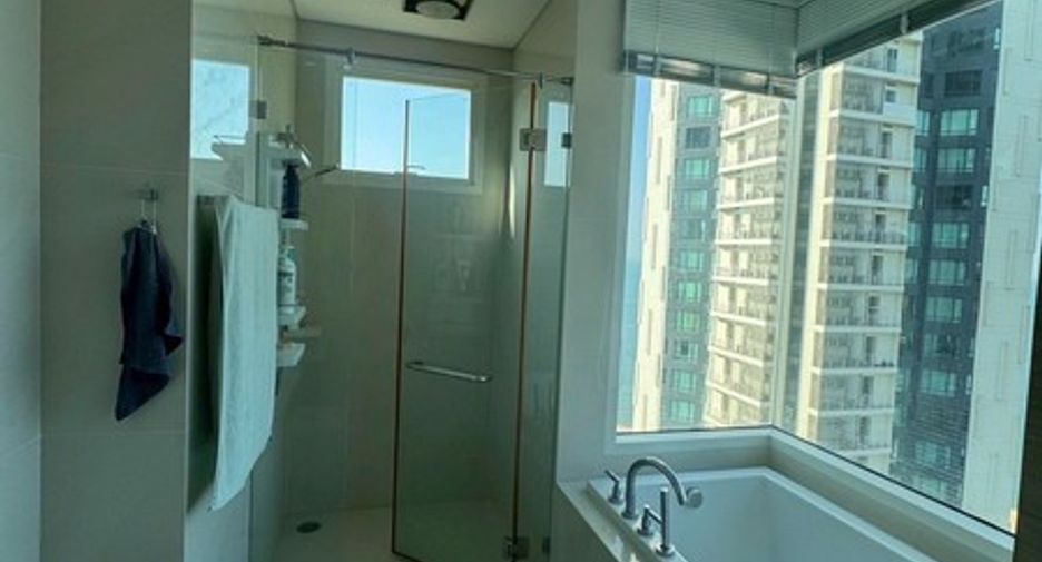 Продажа 2 спальни кондо в Йомтиен, Паттайя