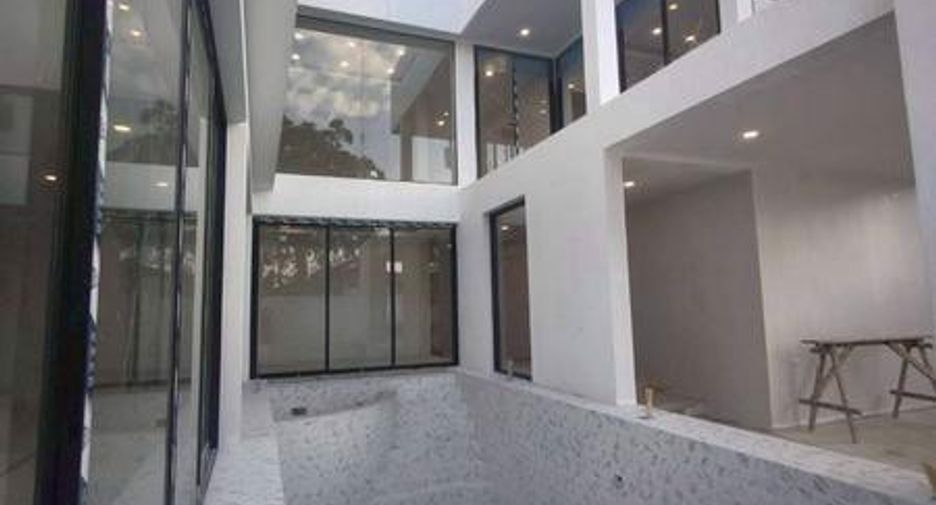 Haus zum Kauf mit 5 Zimmer in Jomtien, Pattaya
