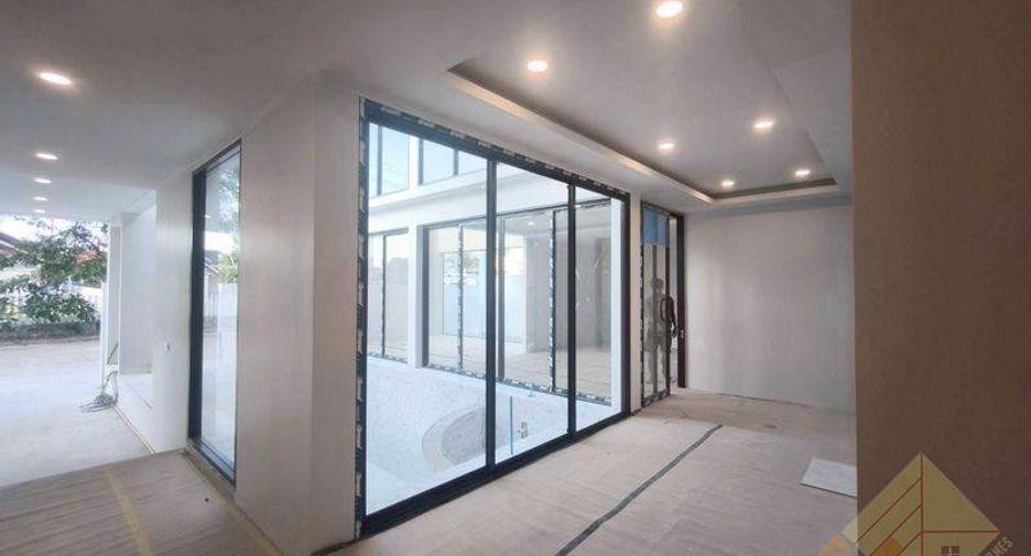 Haus zum Kauf mit 5 Zimmer in Jomtien, Pattaya