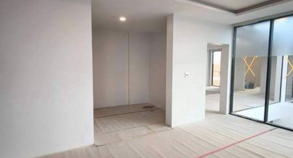 Haus zum Kauf mit 5 Zimmer in Jomtien, Pattaya