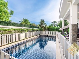 Casa en venta de 4 habitaciones en Bang Saray, Pattaya