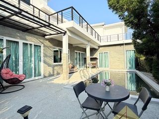 Casa en venta de 4 habitaciones en Bang Saray, Pattaya