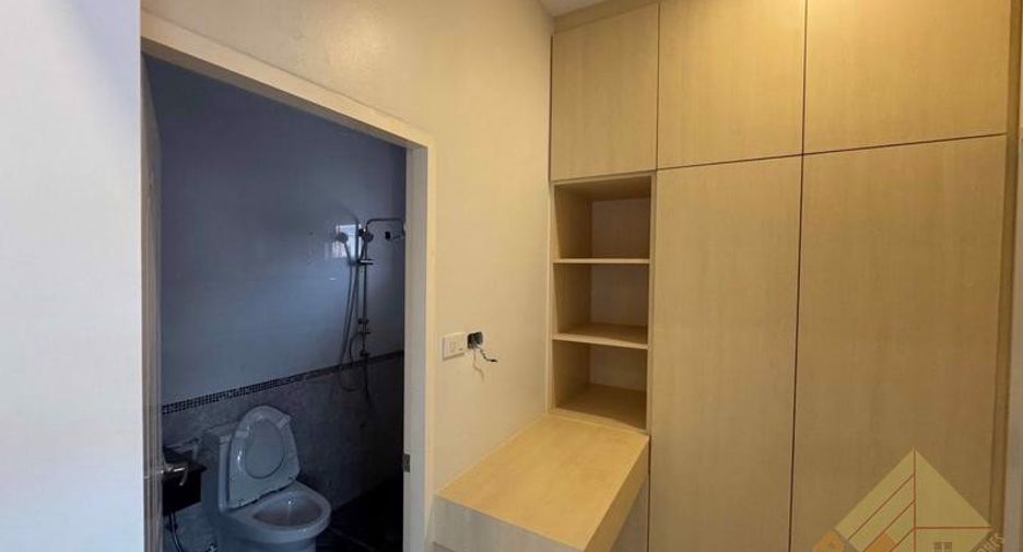 For sale 3 bedrooms house in East Pattaya, Pattaya
