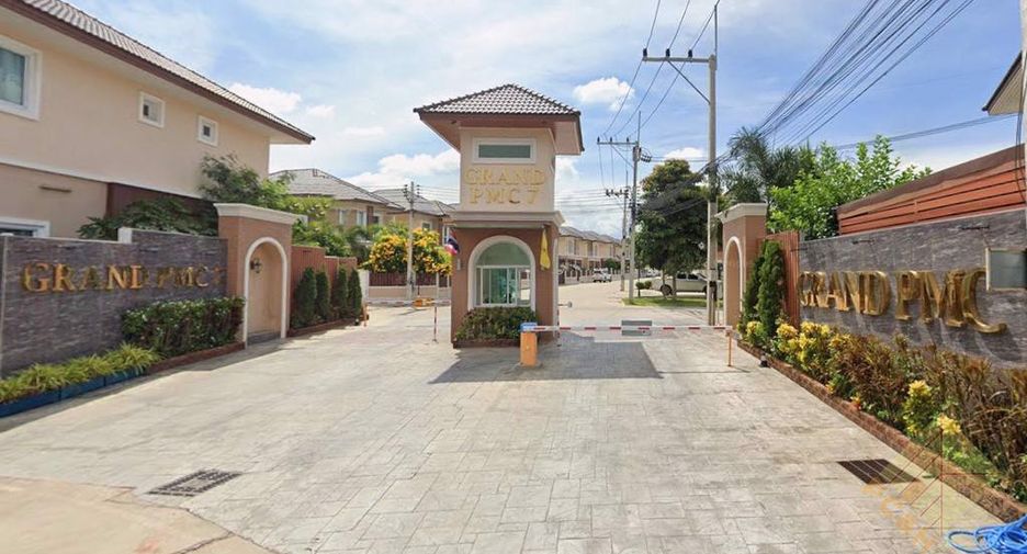 For sale 3 bedrooms house in East Pattaya, Pattaya